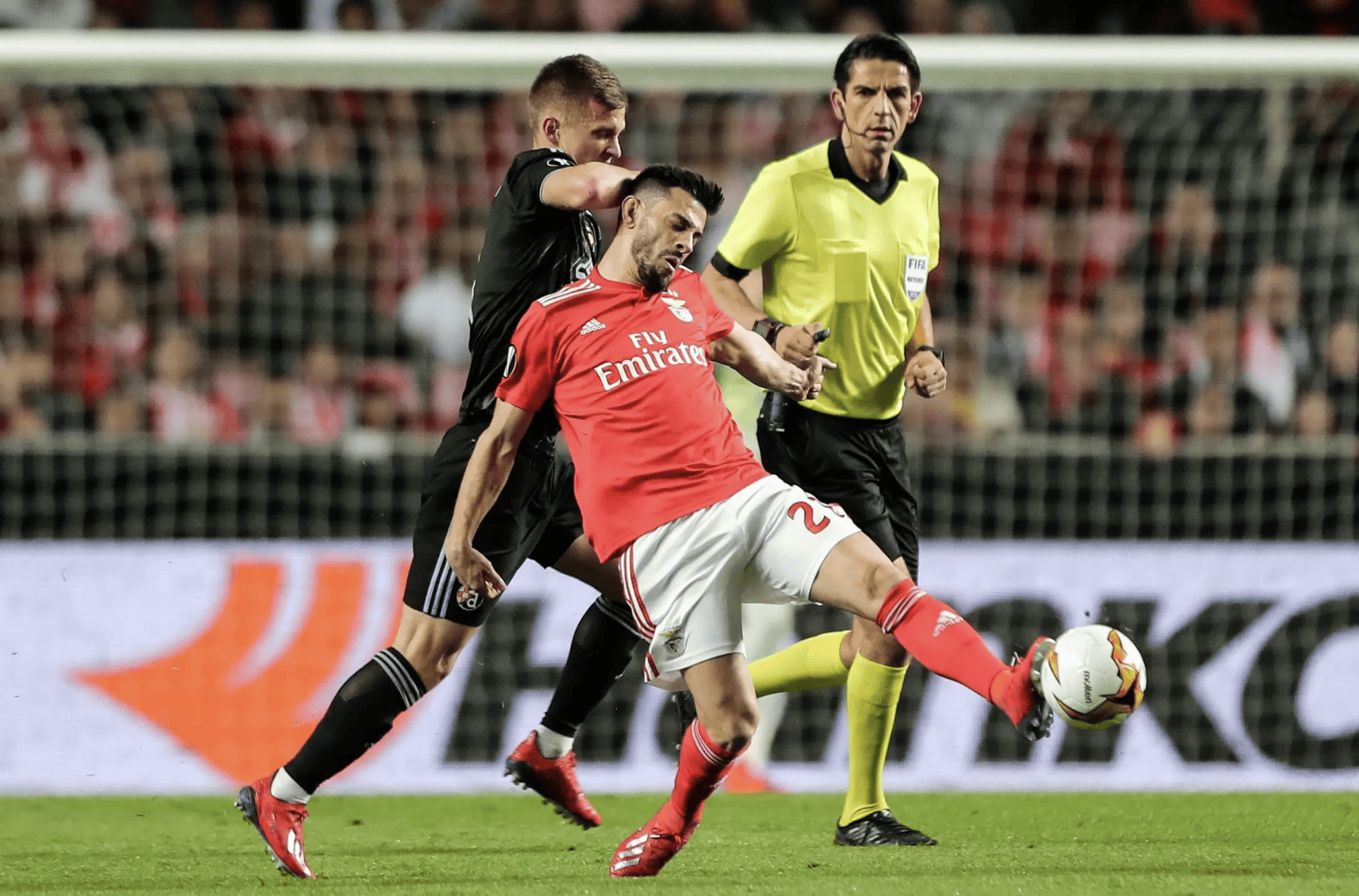 爱游戏娱乐 -转会期突围战来临；新奥尔良鹈鹕围绕欧冠门线救险；底气十足；数据趋势出现新变化的简单介绍