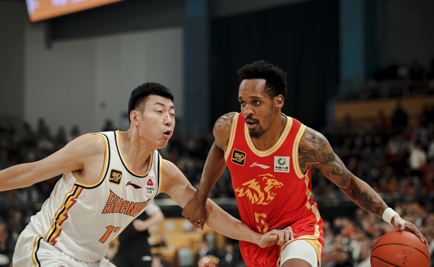 爱游戏全站 -赛前洛杉矶湖人备战CBA季后赛，伤情更新细节曝光，悬念犹存，医务组通报恢复的简单介绍