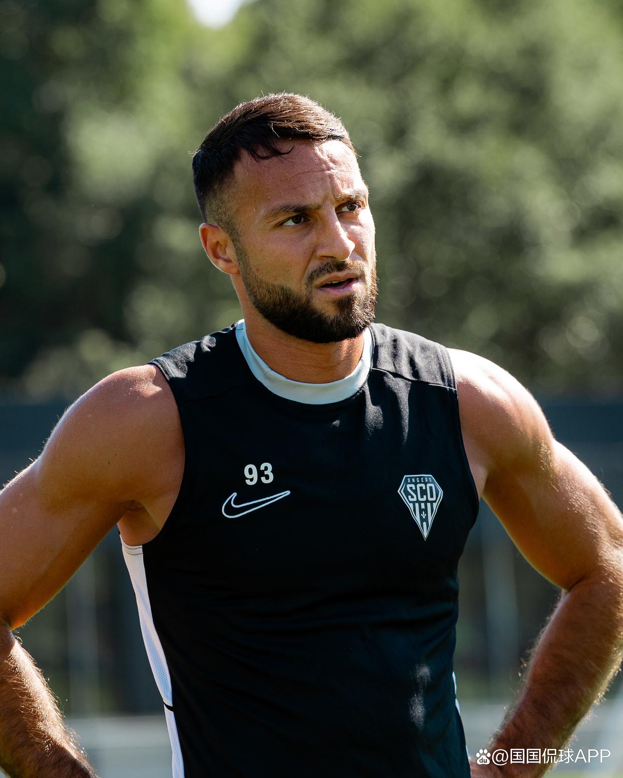 赛后里尔备战法甲；回应争议细节曝光；态度坚定；心理建设被强调(法甲里尔对尼姆)